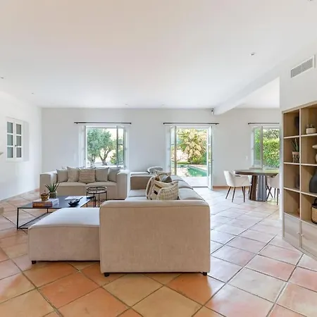 فيلة Magnifique Avec Piscine Et Hammam *