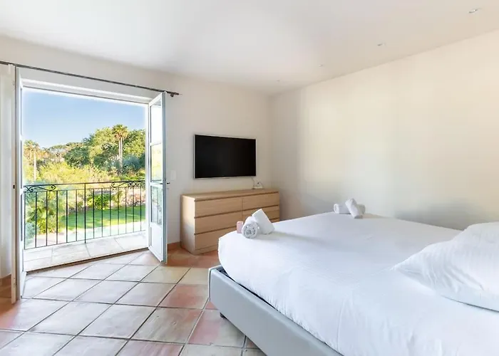 Magnifique Avec Piscine Et Hammam Saint-Tropez